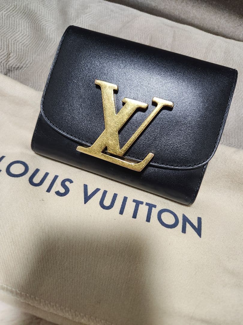 X'masまで限定価格！Louis Vuitton コンパクト財布