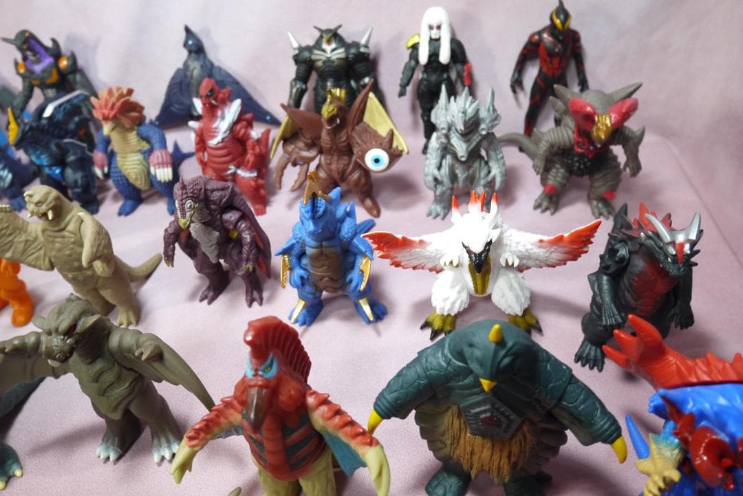 ウルトラ怪獣シリーズ500　怪獣ソフビ　66体