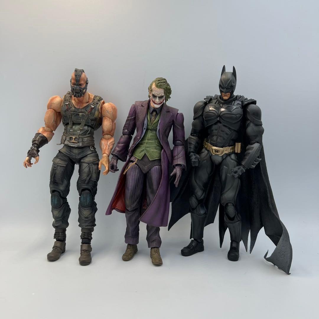 PLAYARTS改　フィギュア　バットマン　スーパーマン　ダークナイト　検