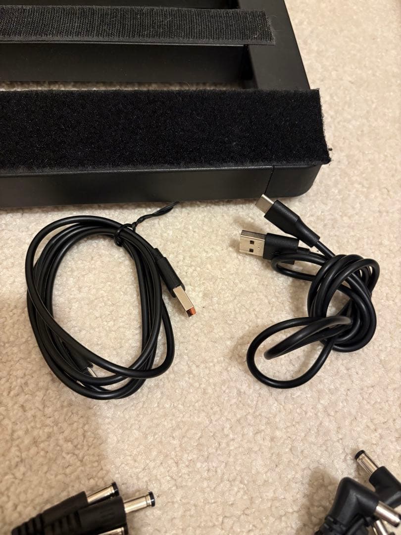 エフェクター　ペダルボード　パッチケーブル大量まとめ