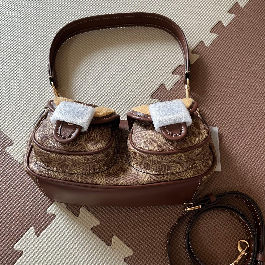 コーチ アシュトン バッグ・シグネチャー キャンバス アウトレット