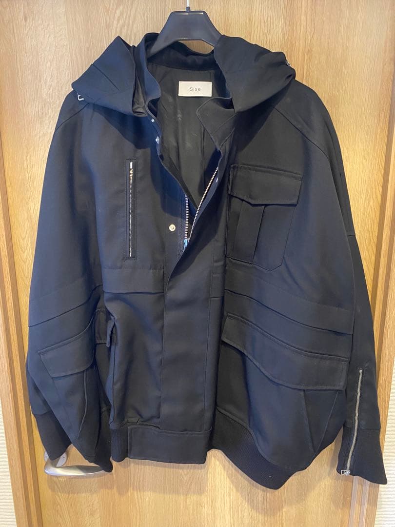 Sise ブラック ジャケット フード付き