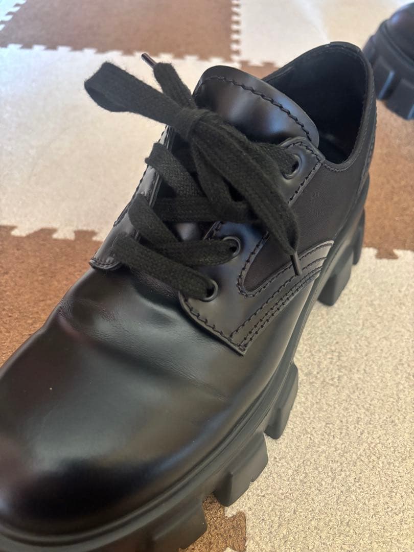【美品】　PRADA モノリス　レースアップシューズ　プラダ　革靴　ローファー