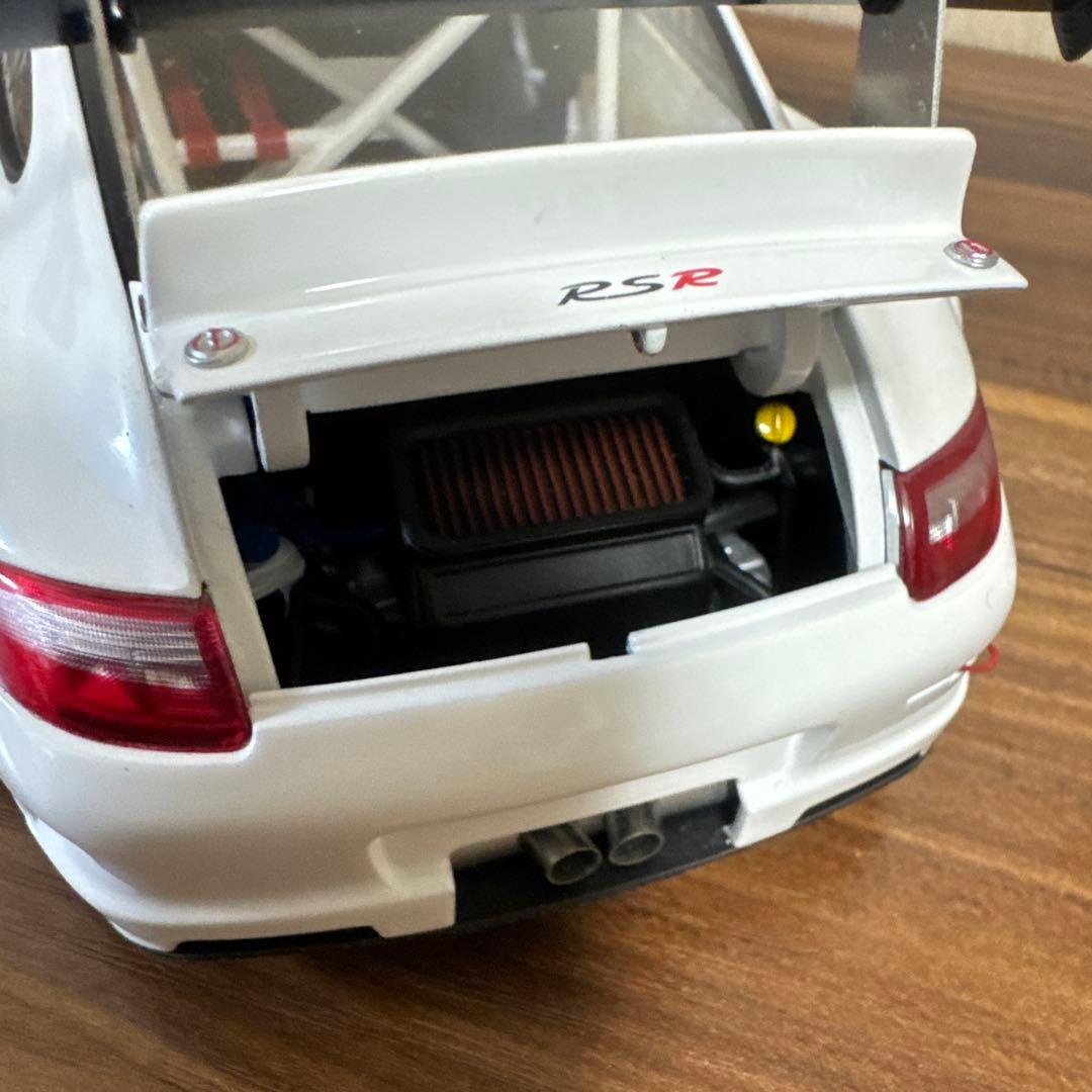 オートアート AUTOart 1/18 ポルシェ911（997） ＧＴ３ＲＳＲ
