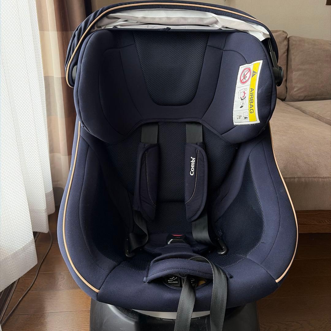 コンビ チャイルドシート クルムーヴスマート【シートベルト固定】