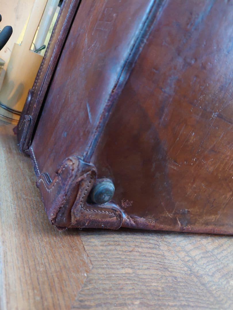 【ジャンク】戦前 革トランク　レトロインテリア　満州国時代　アンティーク　当時物