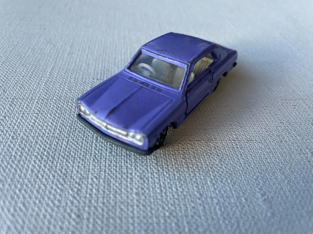 トミカ　No.21 日産 スカイライン HT 2000GT 　日本製