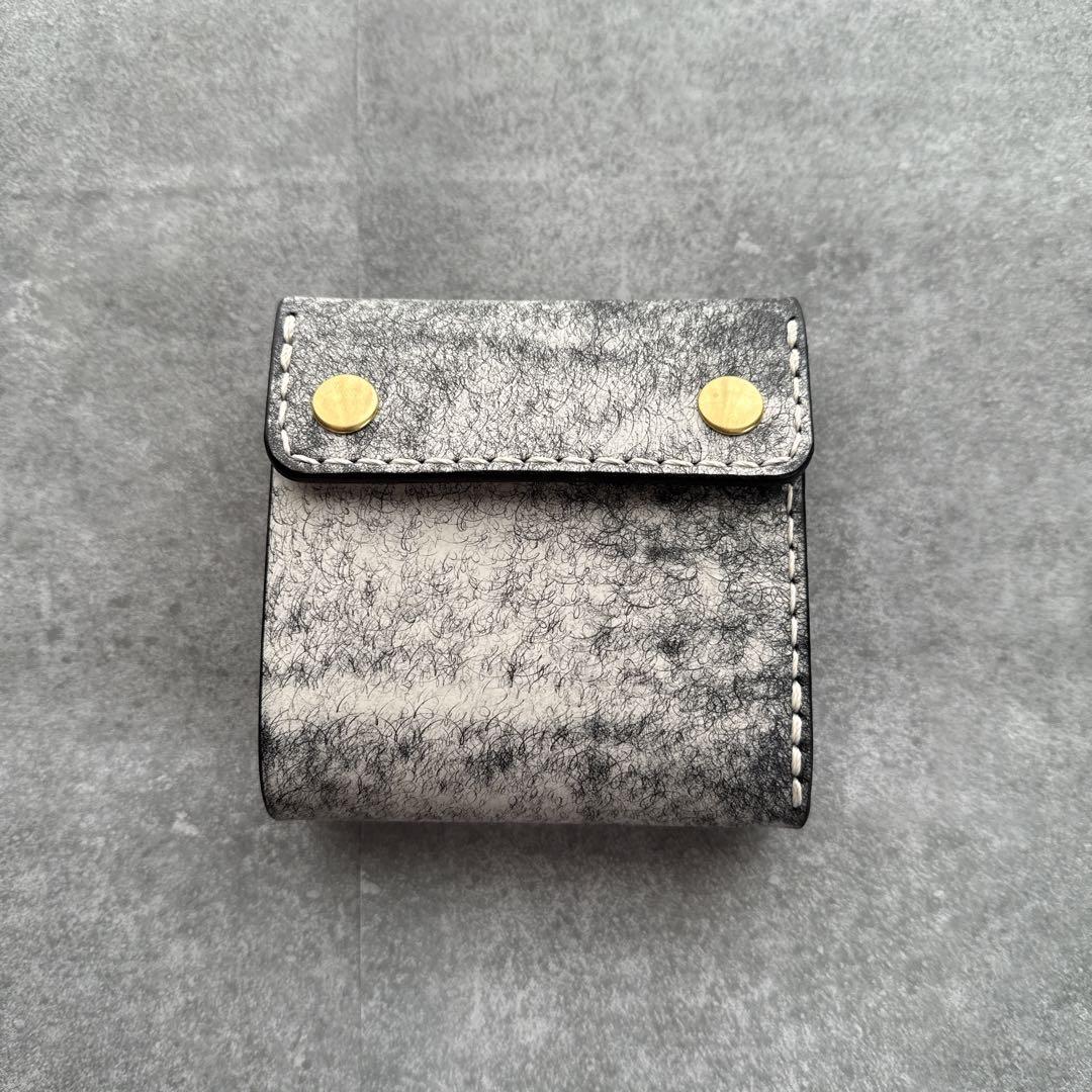 【3つ折りトラッカーウォレット】本革ハーフウォレット　マルゴーフォグ ネロ　黒