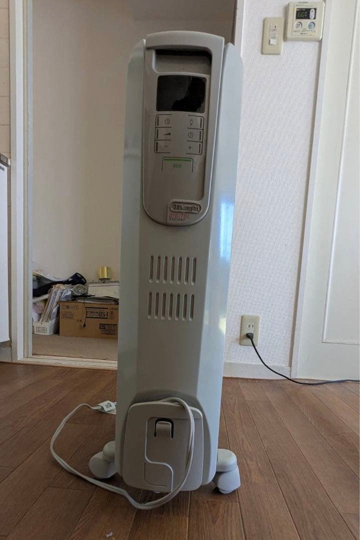 デロンギ オイルヒーター KHD410812-GC 電気 ゼロ風暖房 静音