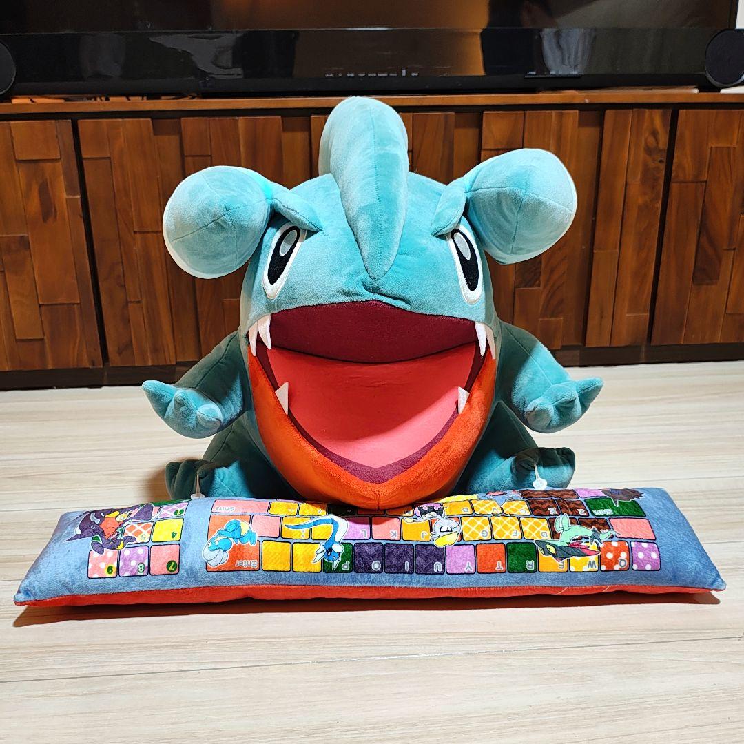 最終値下【タグ付き】プレミアムバンダイ フカマル PCクッション アームレスト付