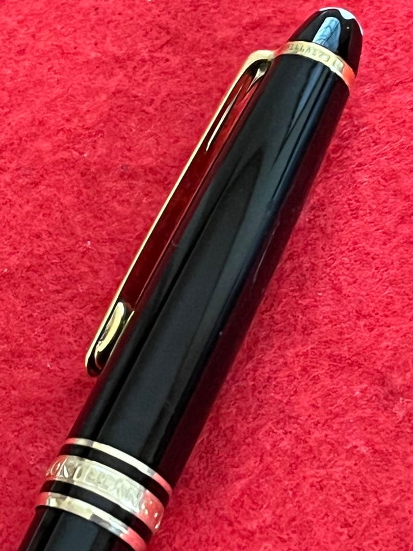 モンブランボールペン マイスターシュテュック 164ゴールド❗️艶やかです‼️