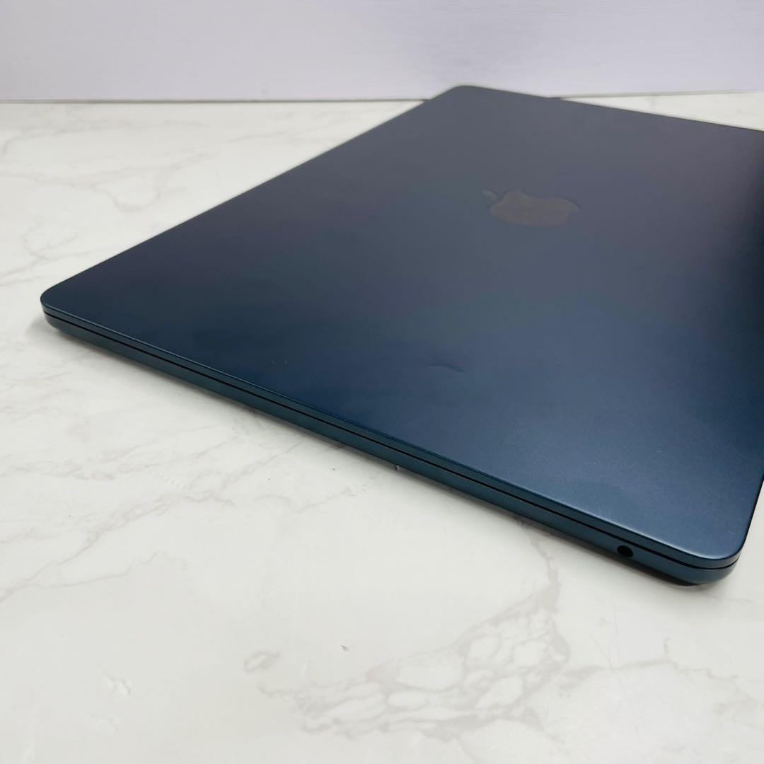 美品 MacBook Air 2024 15インチ M3 16GB 512GB