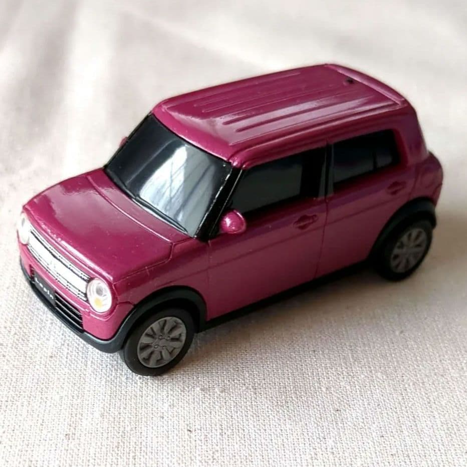 スズキ　Lapan　赤紫のSUVスタイル ミニカー[非売品]