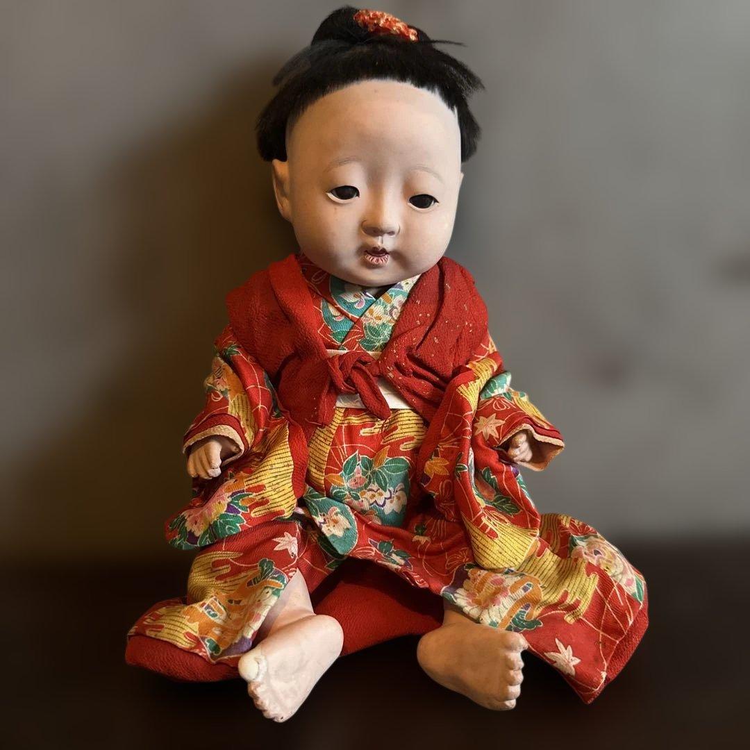 瞬間的お値下げ‼️ヴィンテージ　市松人形 赤と緑の花柄着物　幼子　かわいいあんよ