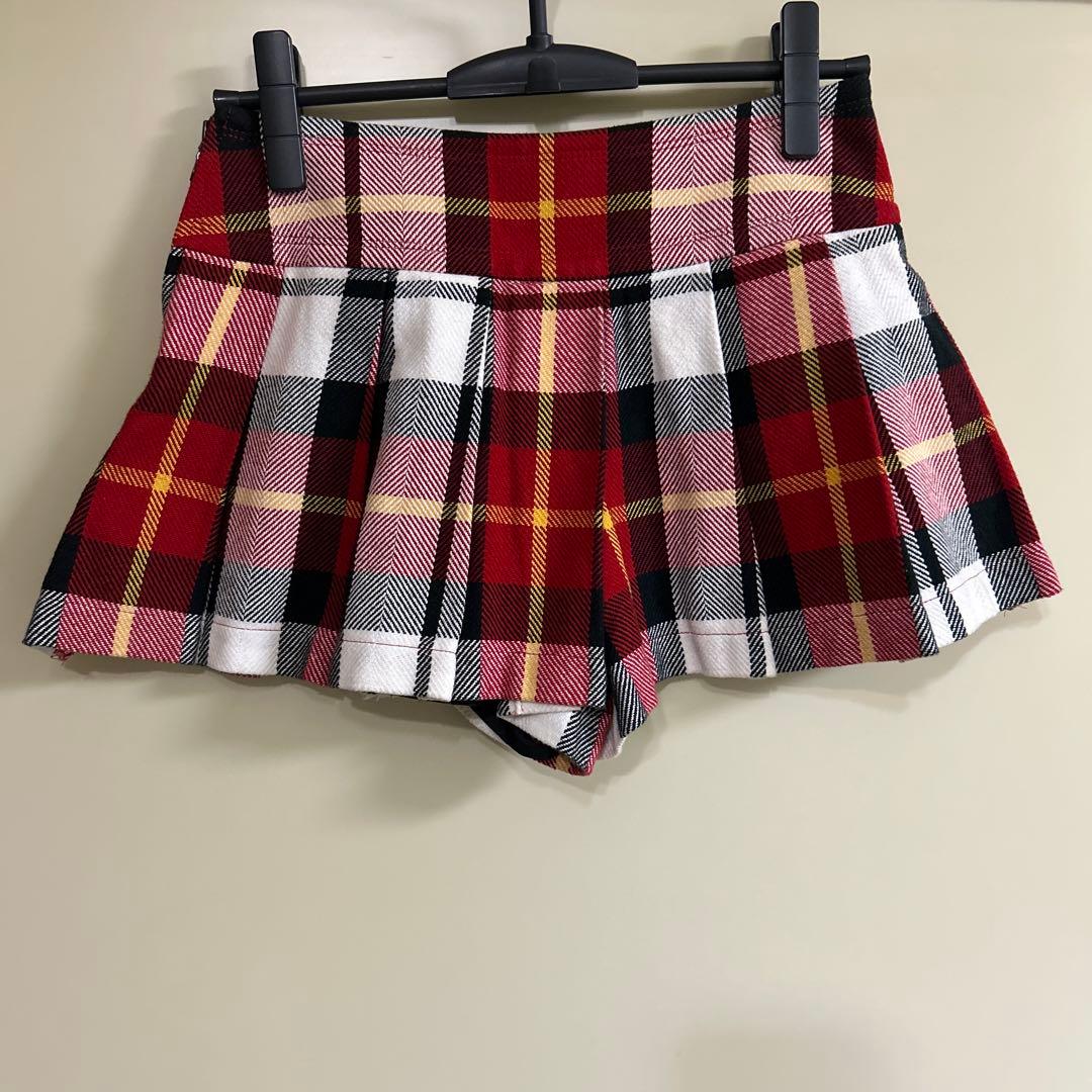 バーバリーブルーレーベル　キュロットスカート　チェック　赤