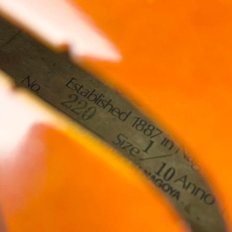 ●鈴木バイオリン● No.220 1/10 1984年製 ハードケース付