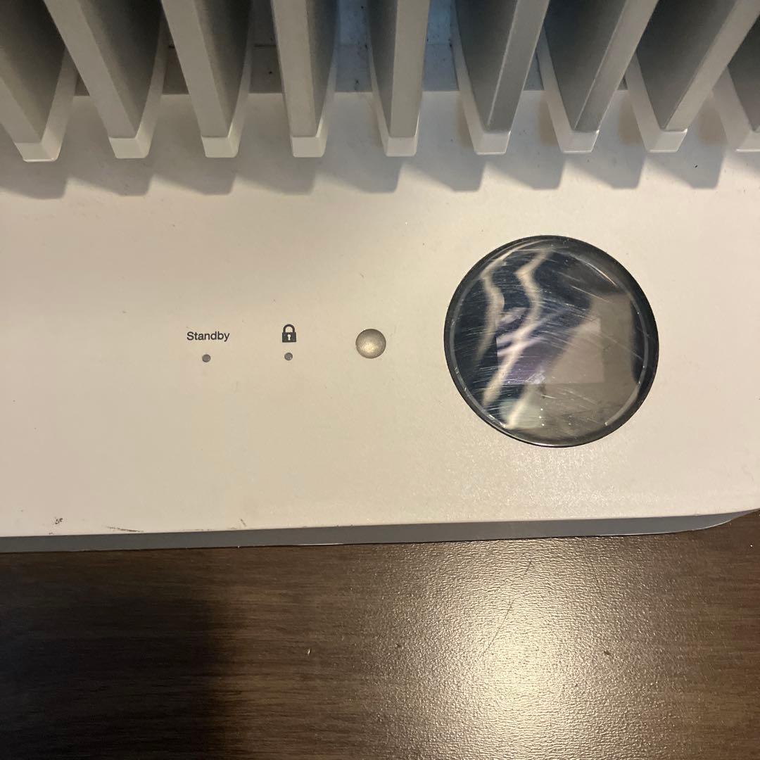 ホワイト 縦型オイルヒーター