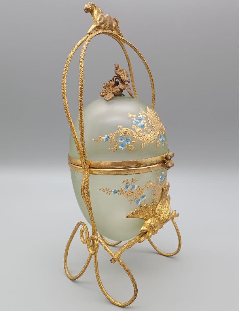 エッグ型 ガラス製 トリンケットボックス 小物入れ アンティーク 金彩