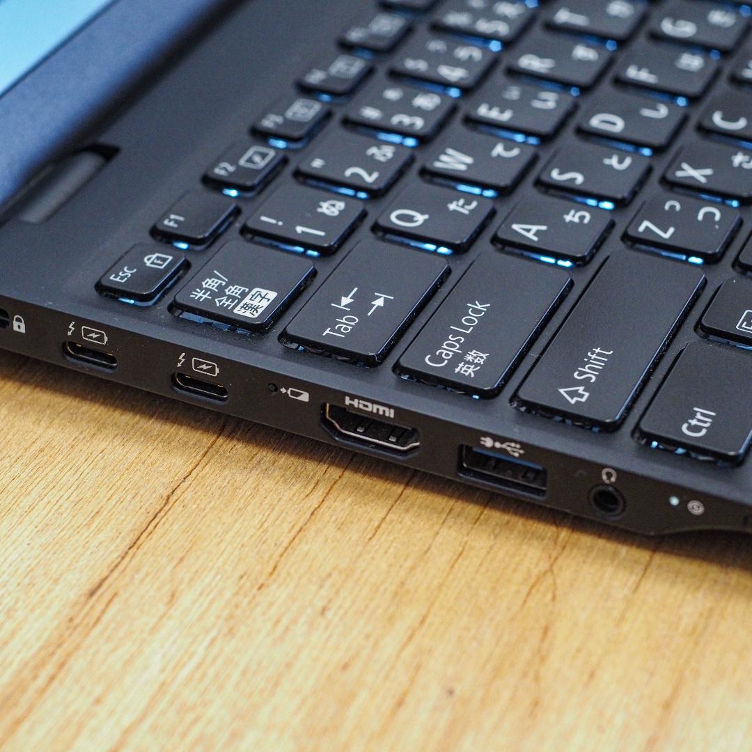 Fujitsu lifebook、16GB メモリ、Windows 11 Pro