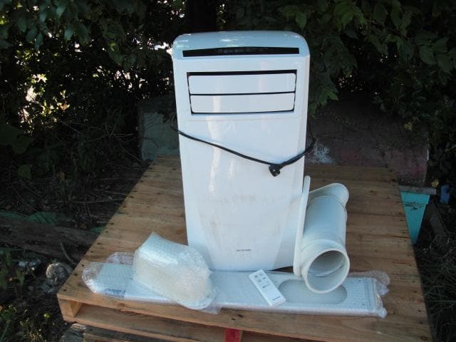 チ*タ様 ★★アイリスオーヤマ　IPC-221N ポータブルクーラー★★