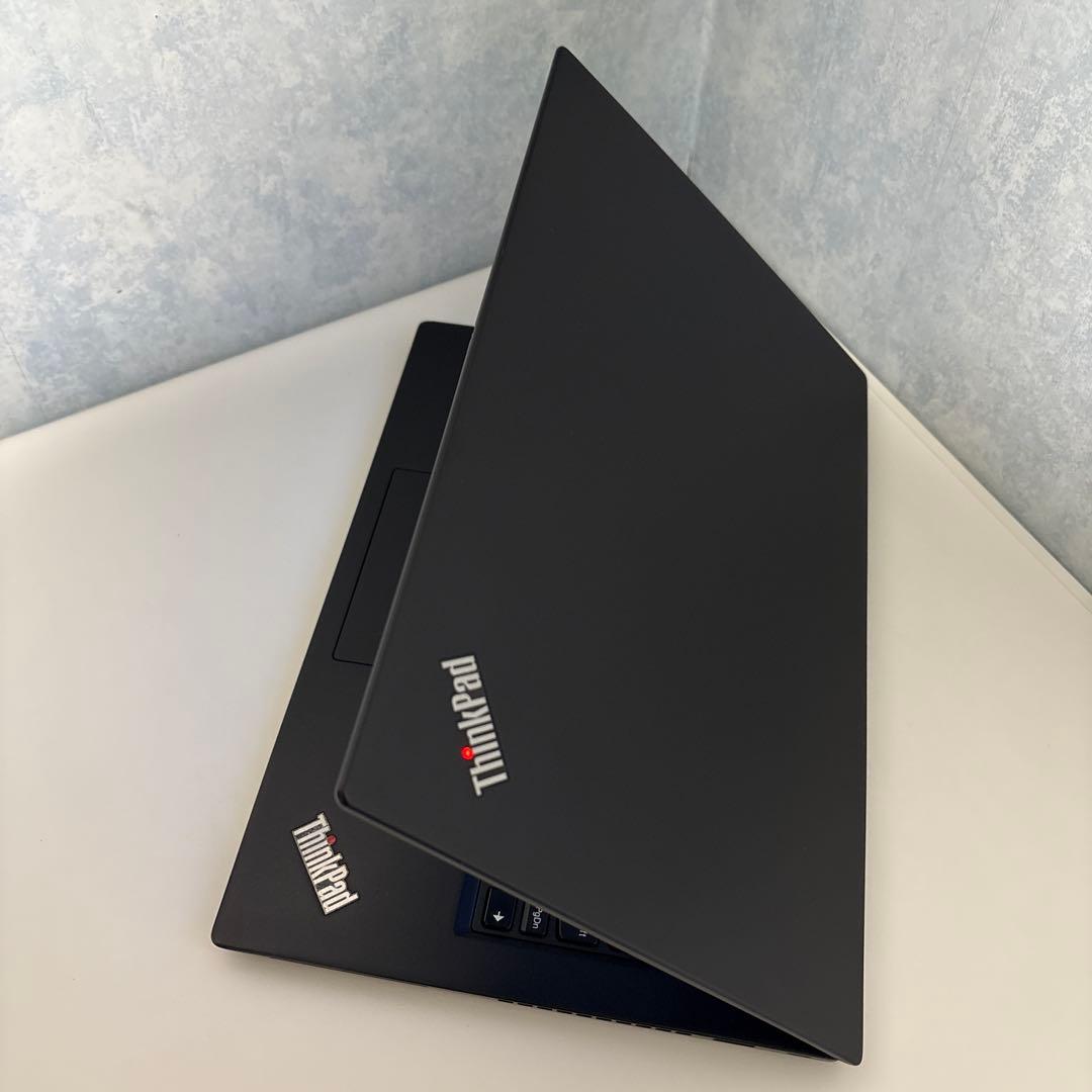 Lenovo ThinkPad X13⭐︎インテルi5✳︎⭐️バッテリー消耗少⭐️