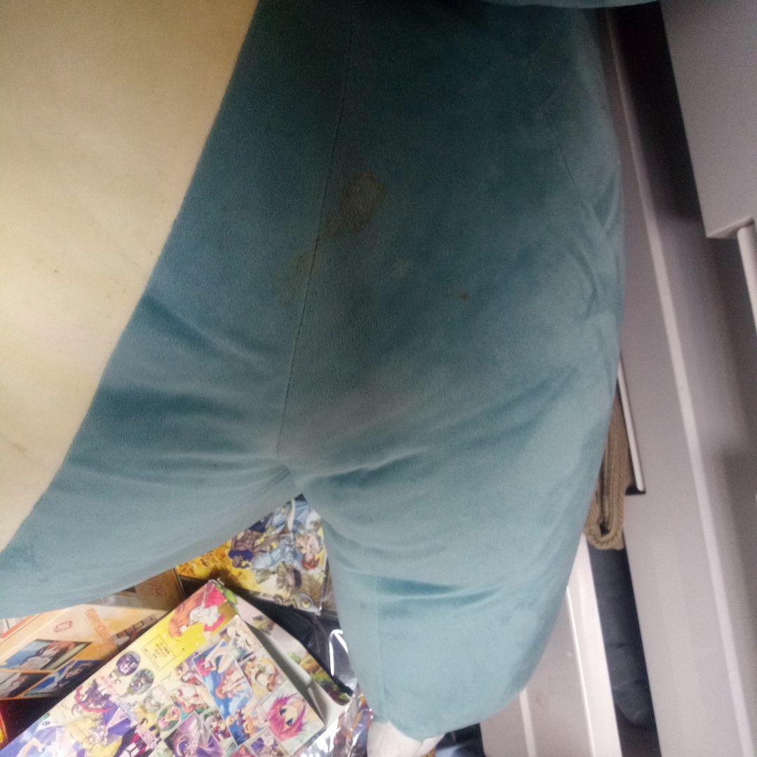 絶対に起きられないカビゴンクッション　ぬいぐるみ　巨大サイズ