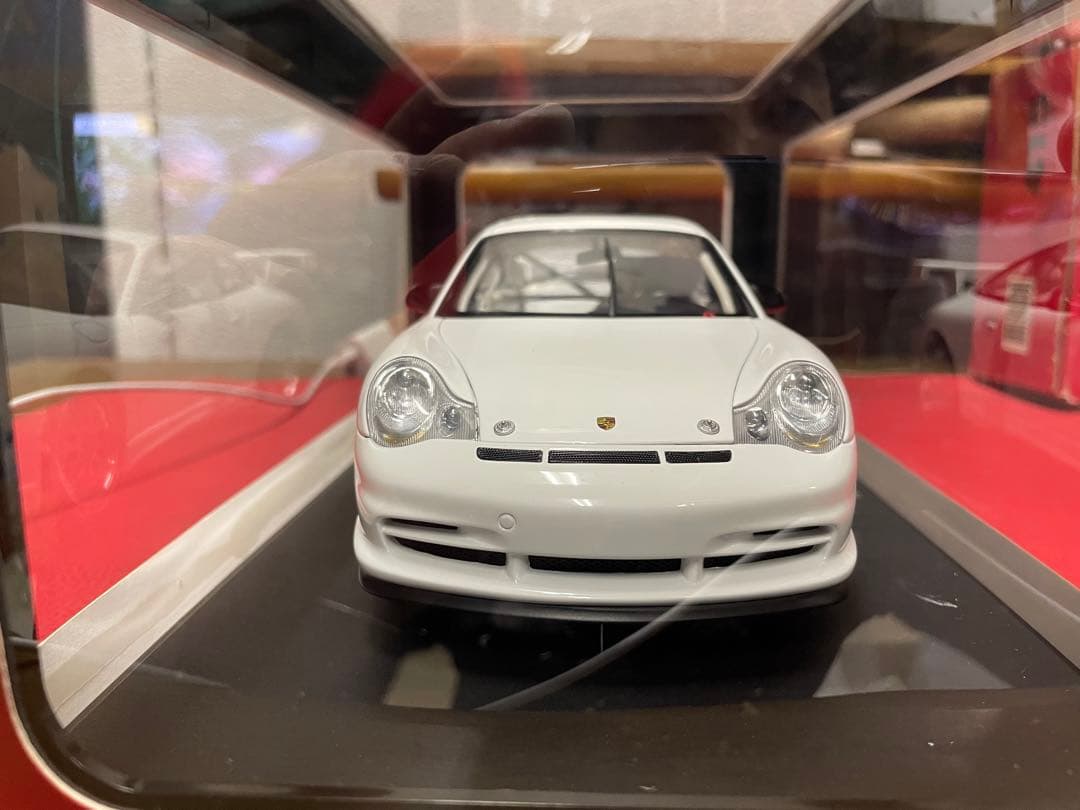 オートアート　ポルシェ911 カレラ