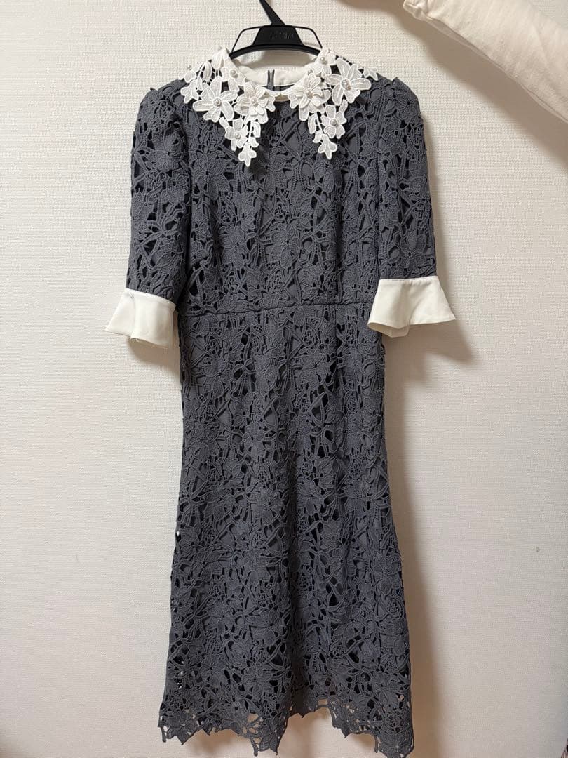 Sサイズ LEJA花柄レースカラースパンコール刺繍Aラインフレアドレスワンピース