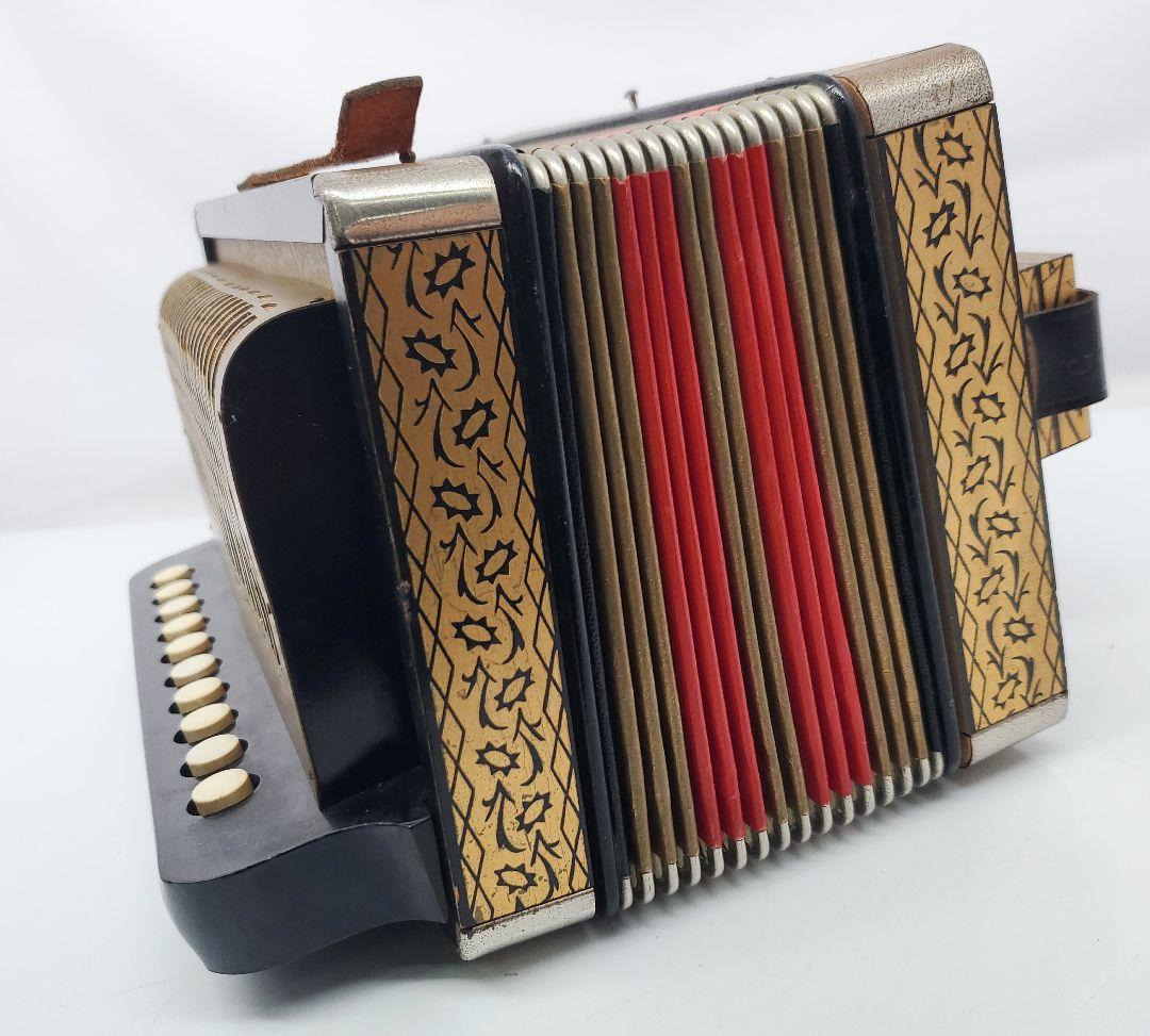 ホーナー／ダイアトニック・アコーディオン　Cチューニング　動作未確認