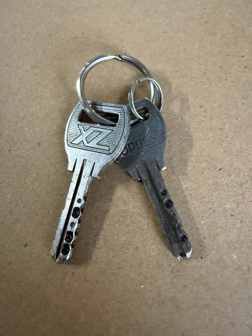 東芝　TOSHIBA　自動販売機　２４セレ　ホット＆コールド　VF-HVS20A