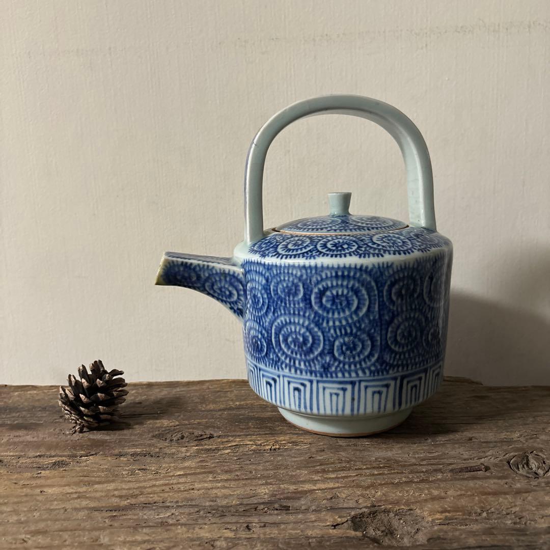 古伊万里タコ唐草染付銚子　酒器　伊万里　波佐見　砥部焼　瀬戸　古民芸　白磁　李朝