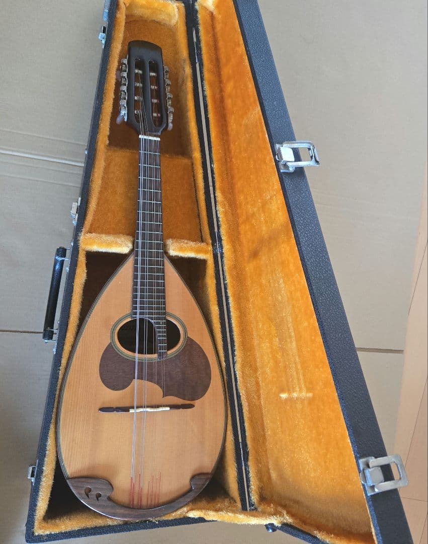 Suzuki M-30 マンドリン 本体 ハードケース付き