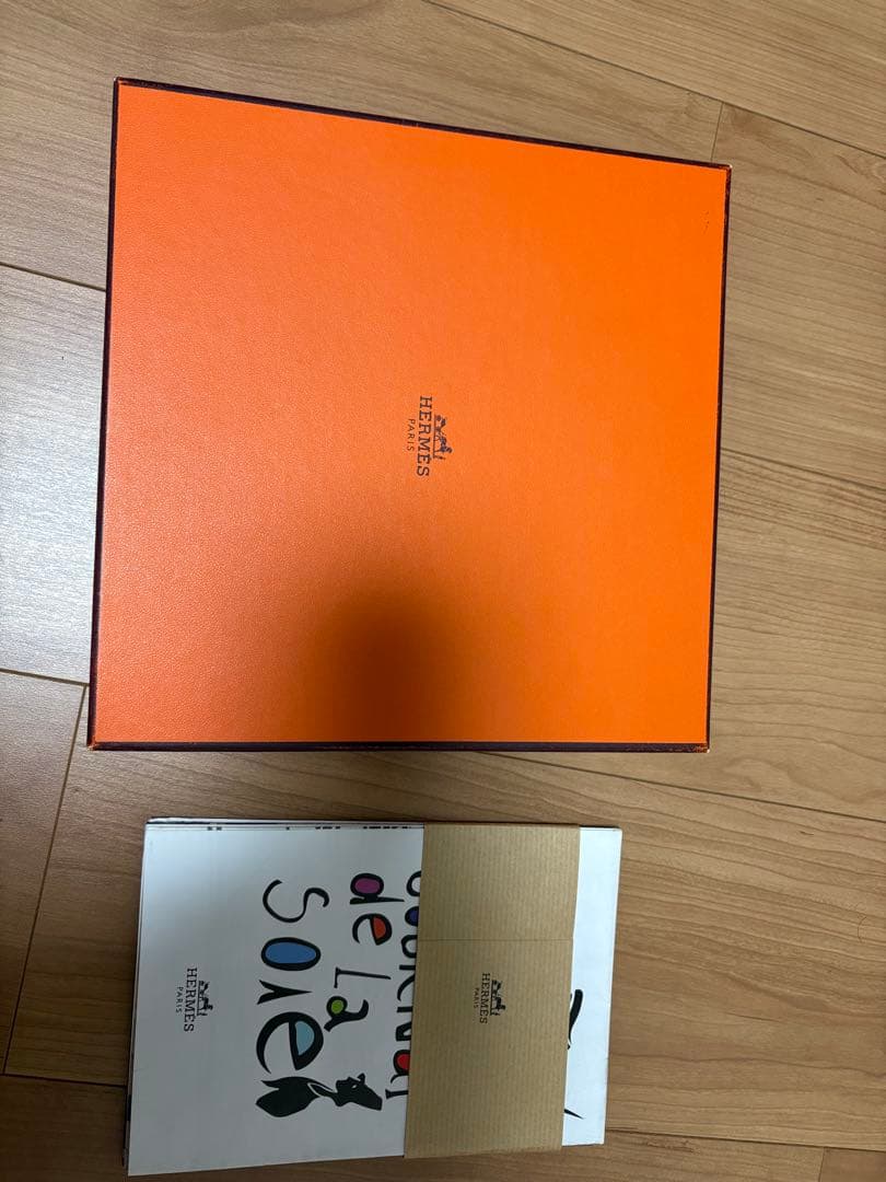 新品未使用　エルメス　スカーフ