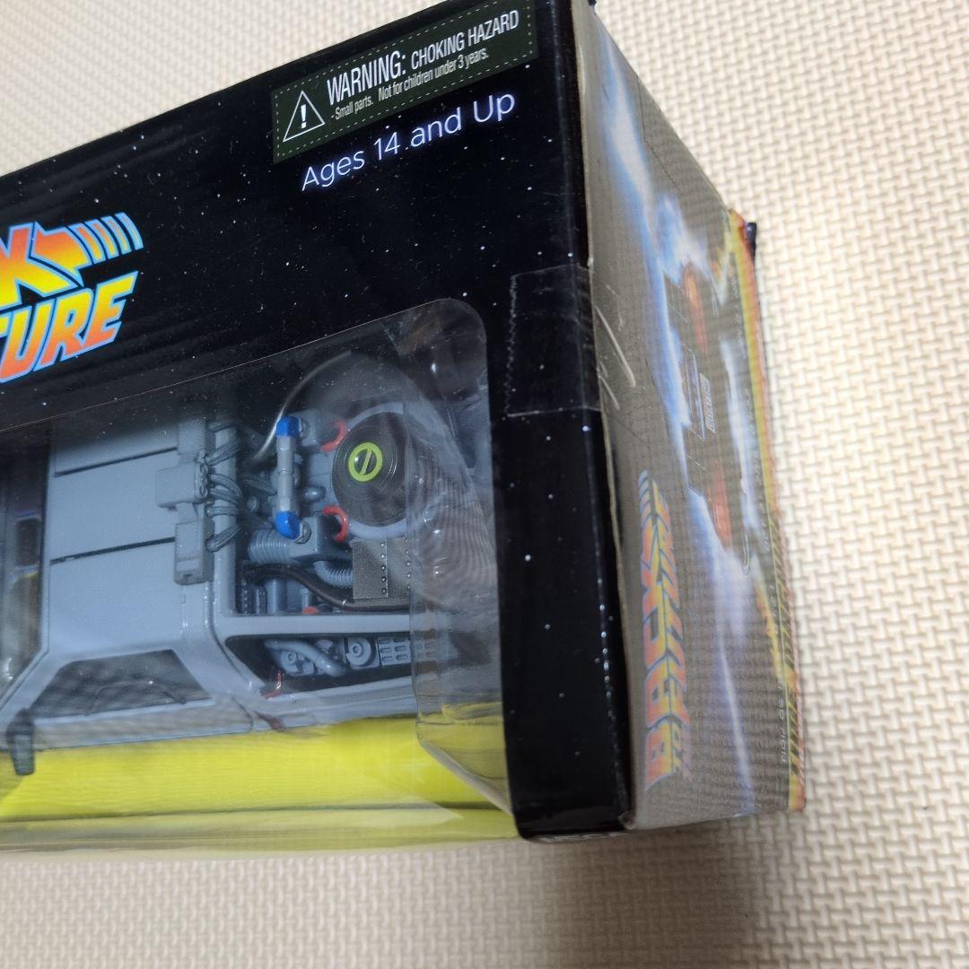 新品未開封　ネカ製 バックトゥザフューチャー デロリアン ダイキャスト