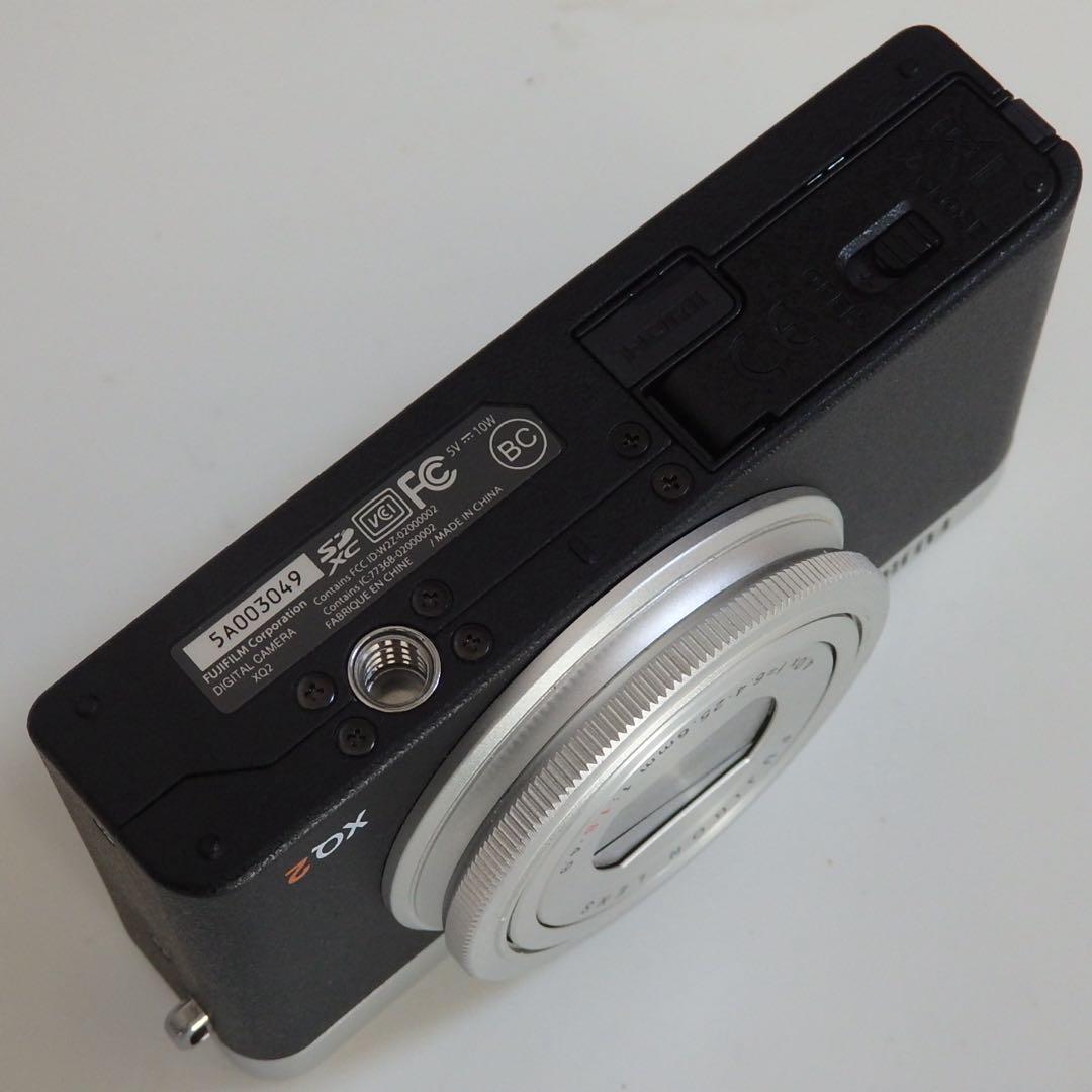 動作確認済　美品　FUJIFILM XQ2 シルバー　フジフイルム