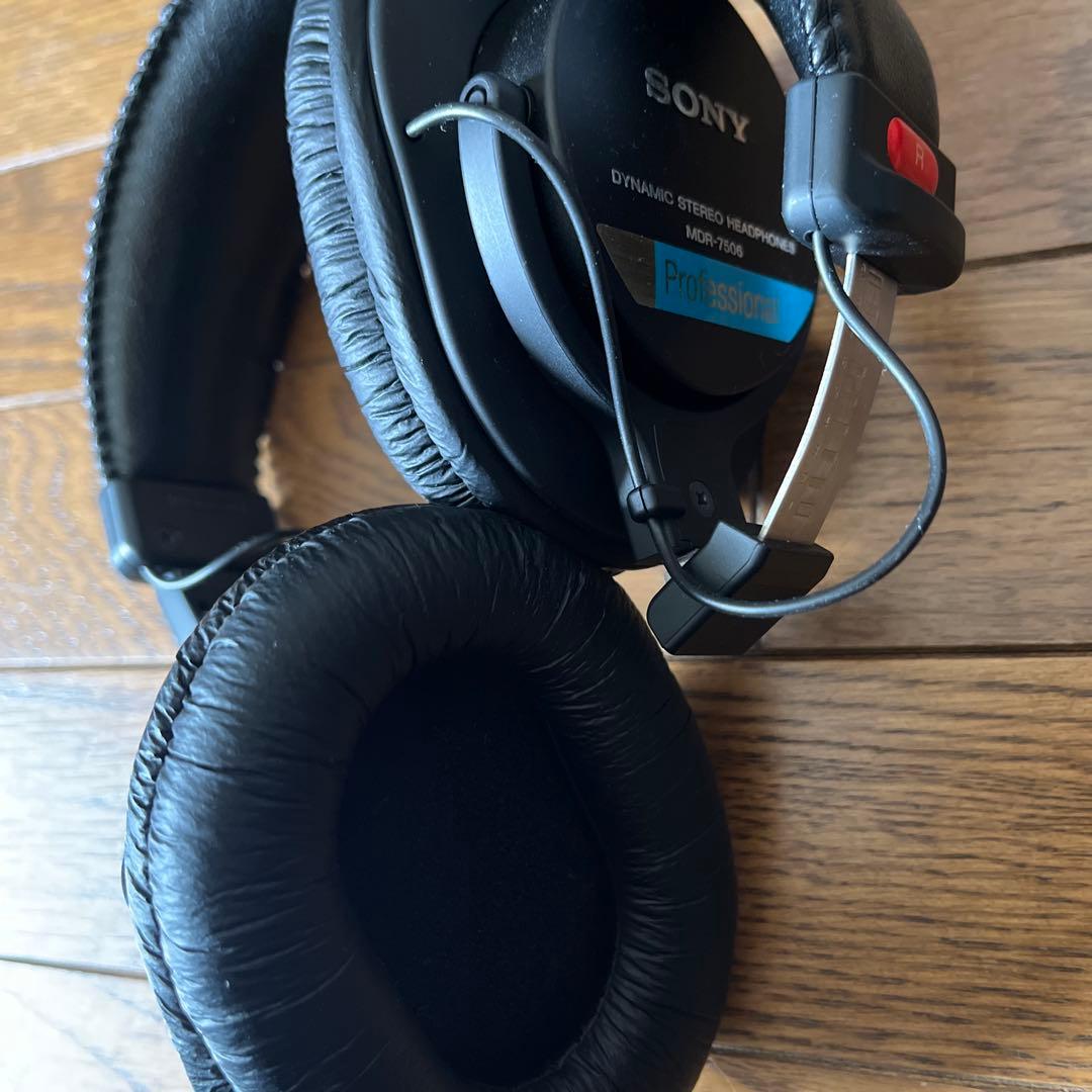 SONY MDR-7506 ダイナミックステレオヘッドフォン