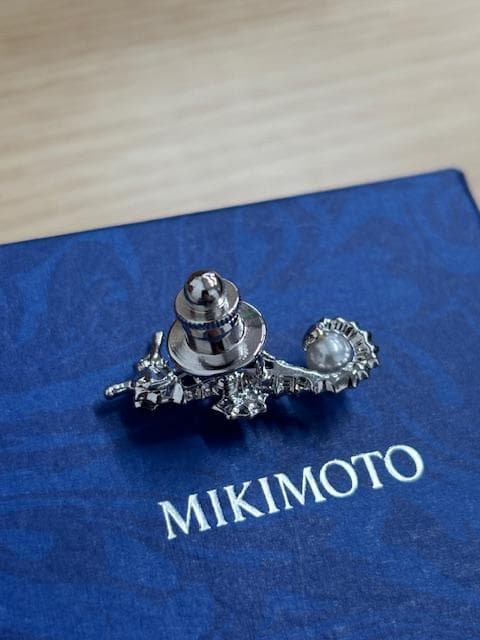 【美品】MIKIMOTO ミキモト　アコヤ真珠　タツノオトシゴ　ブローチ