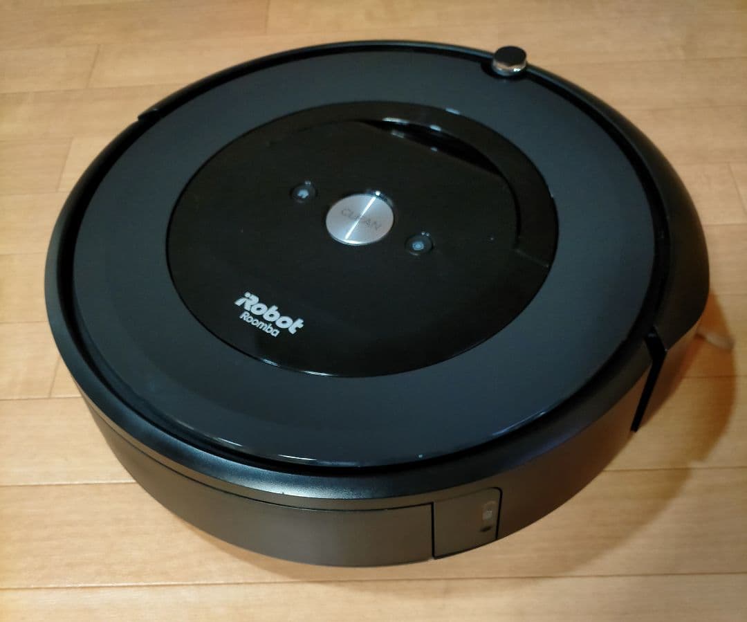ルンバiRobotルンバe5(21年製美品)使用時間35時間未満