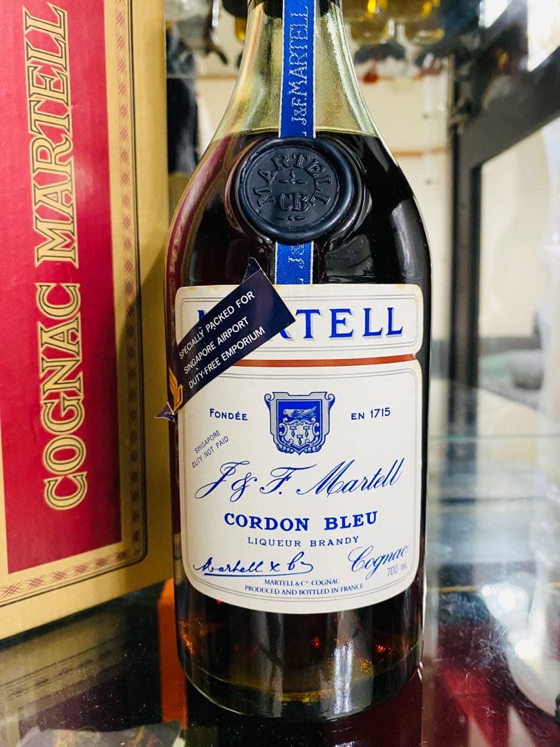 MARTELL CORDON BLEU コニャック 700ml