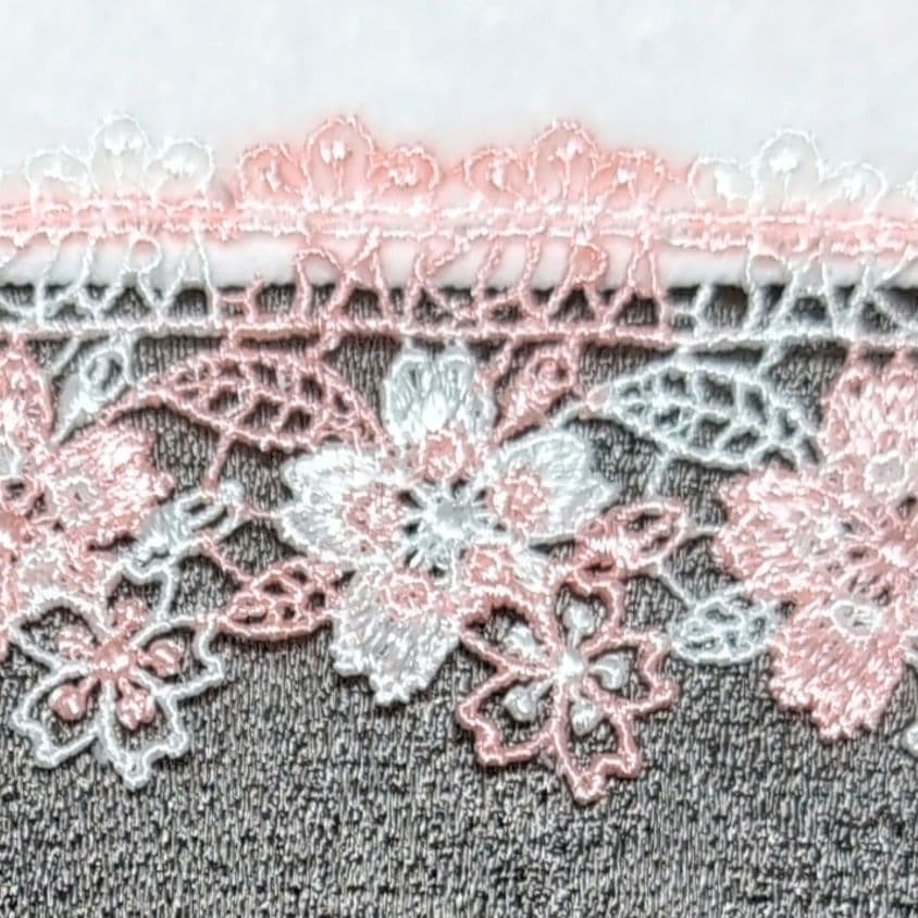 *Chikazawa*近沢レース タオルハンカチ 桜 ピンク × 白 かくし文字