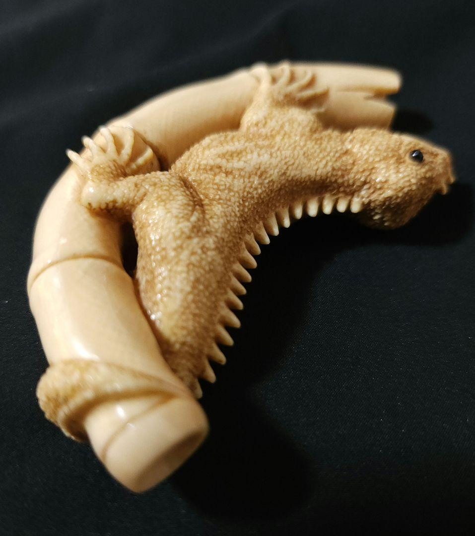 根付け　トカゲ 蜥蜴　爬虫類　竹