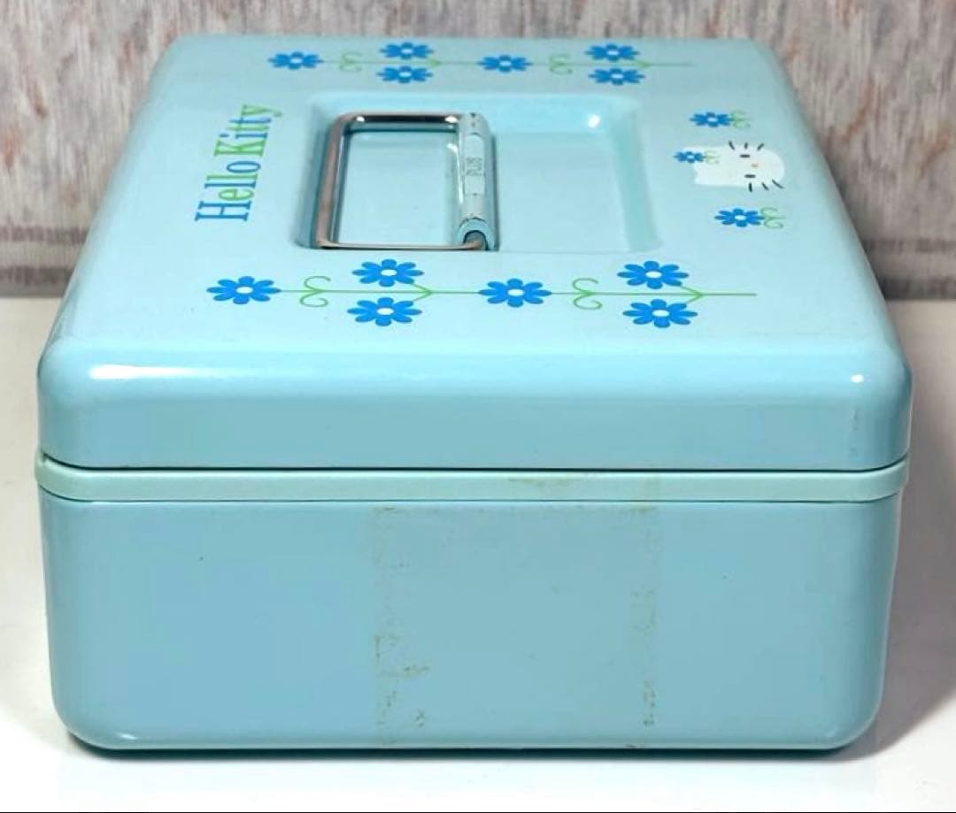 サンリオ⭐︎ハローキティ 手提げ金庫 平成レトロ　廃番品　レア　00年