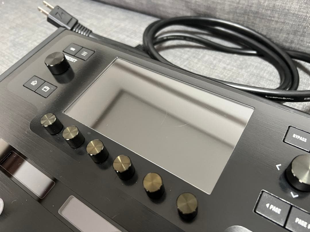 Line 6 Helix Floor ギターエフェクトボード 本体＋付属品