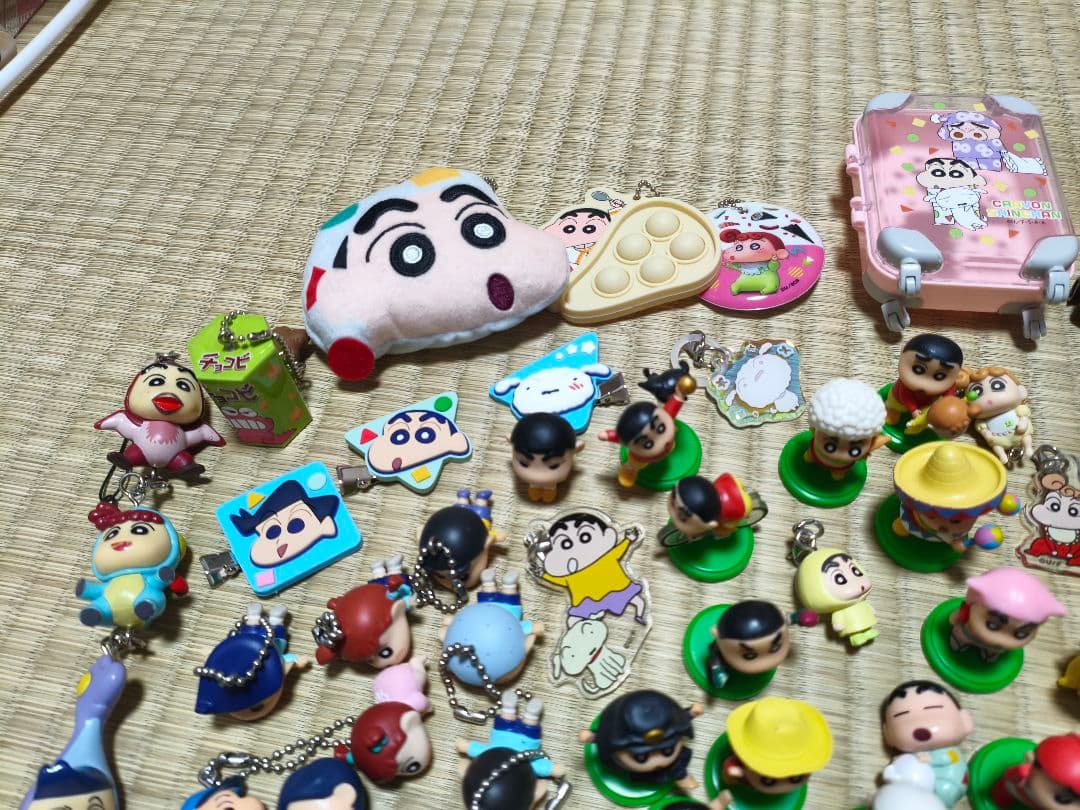 クレヨンしんちゃん グッズ まとめ売り