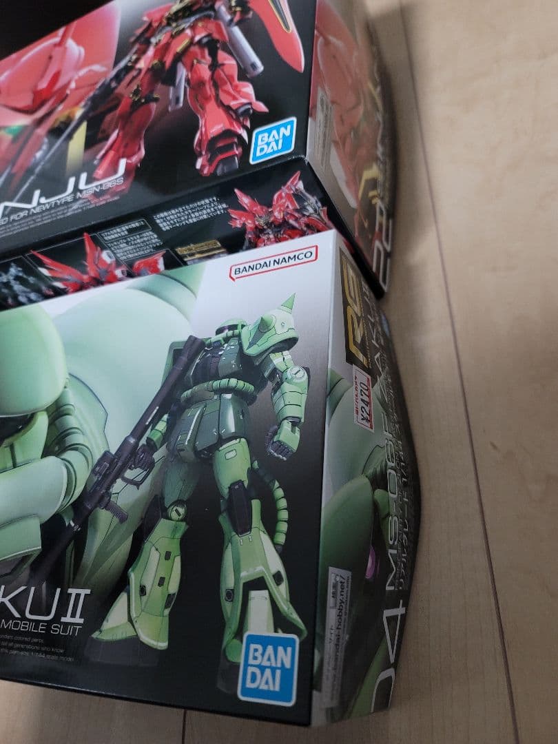 RG SINANJU & MS-06F ZAKU II セット