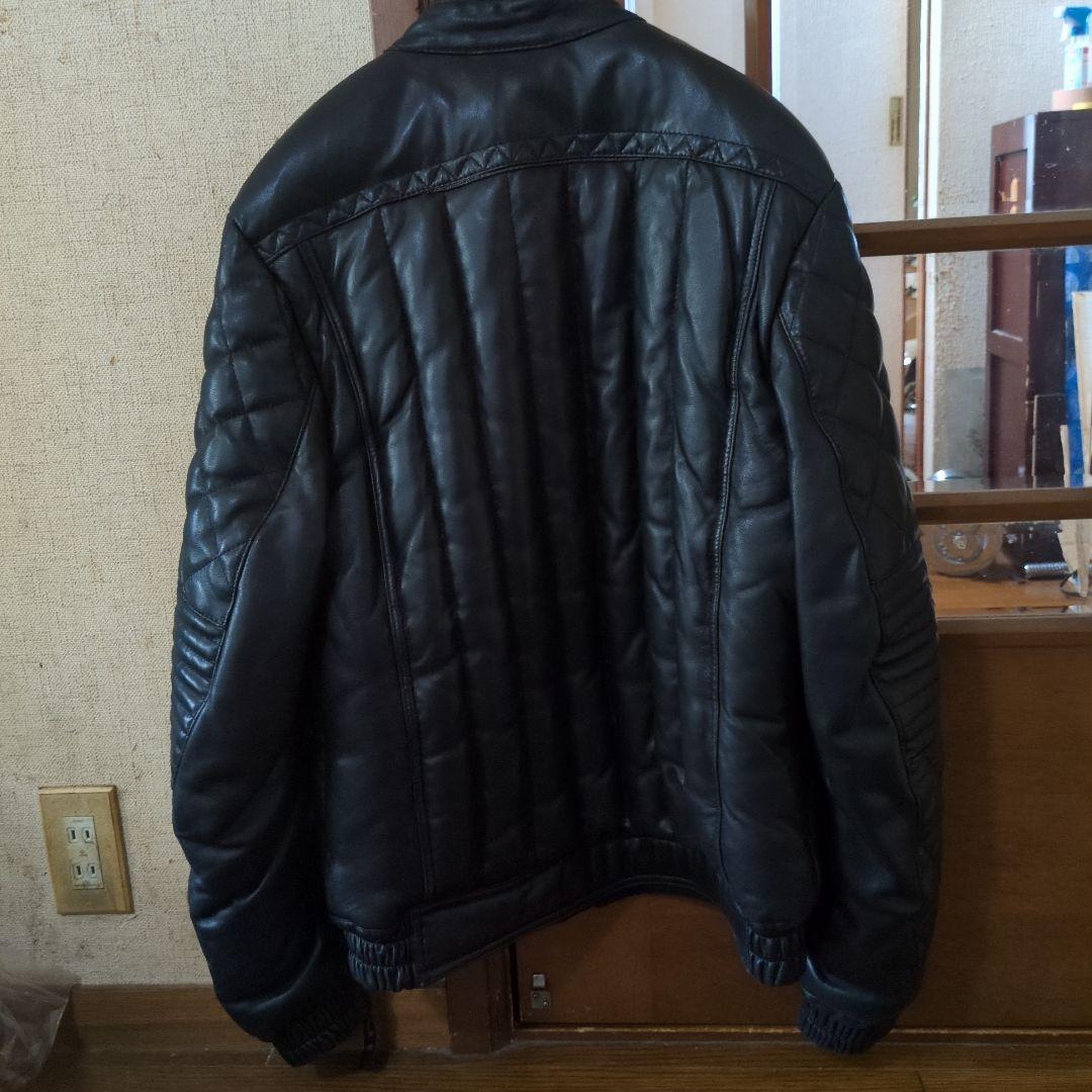 ユニオンジャップシングルライダースダウンジャケットサイズLブラック。