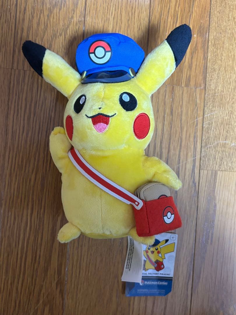 ポケセンUSA？　ピカチュウ　ぬいぐるみ　デリバリー