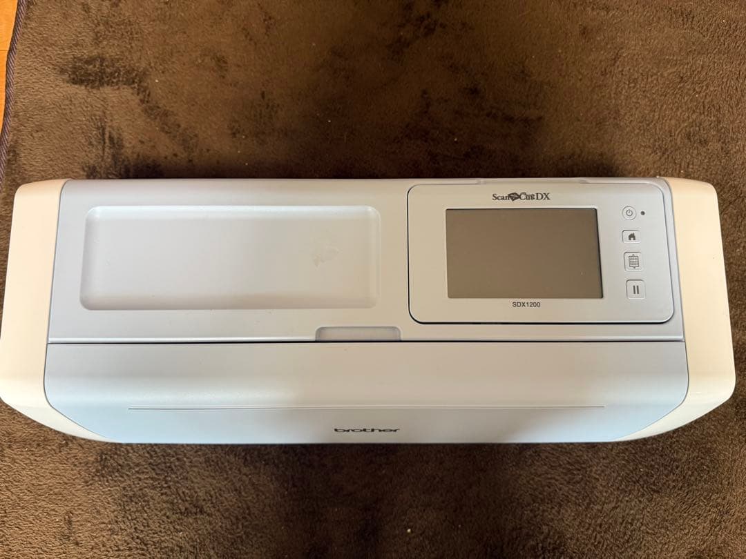 カッティングマシン　brother SDX1200
