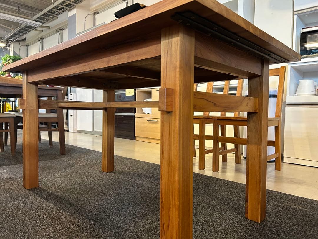 ウニコ　UNICO 木製　ダイニングテーブルのみ