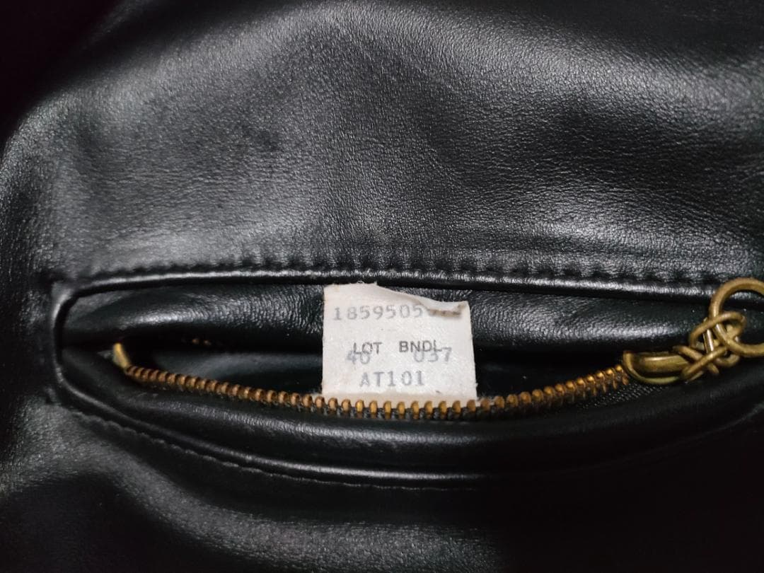 schott AT101 シングルライダース 【40サイズ】